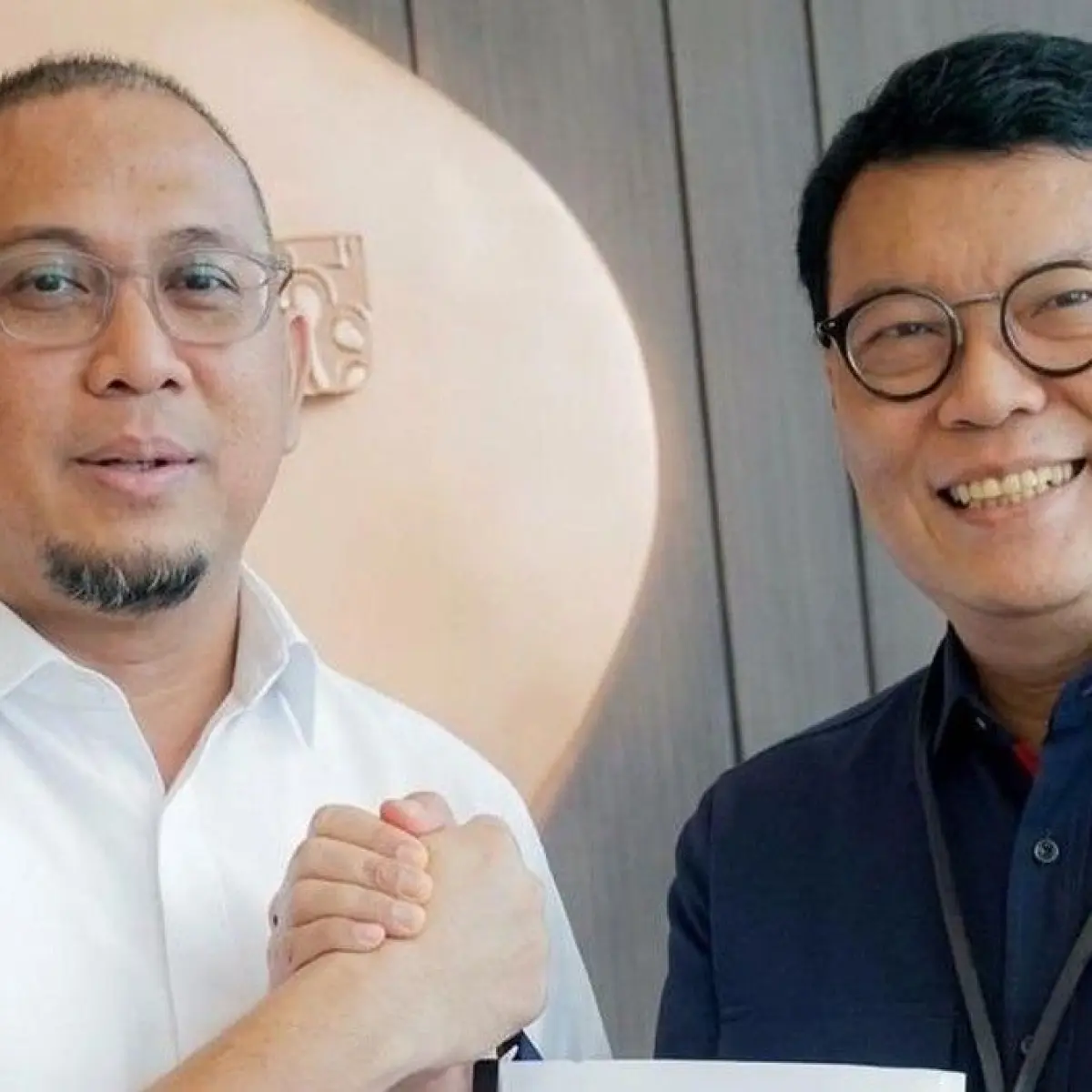 Foto: Wakil Ketua Komisi VI DPR RI, Andre Rosiade, menemui Direktur Utama Telkomsel Nugroho. (Dok. Istimewa)