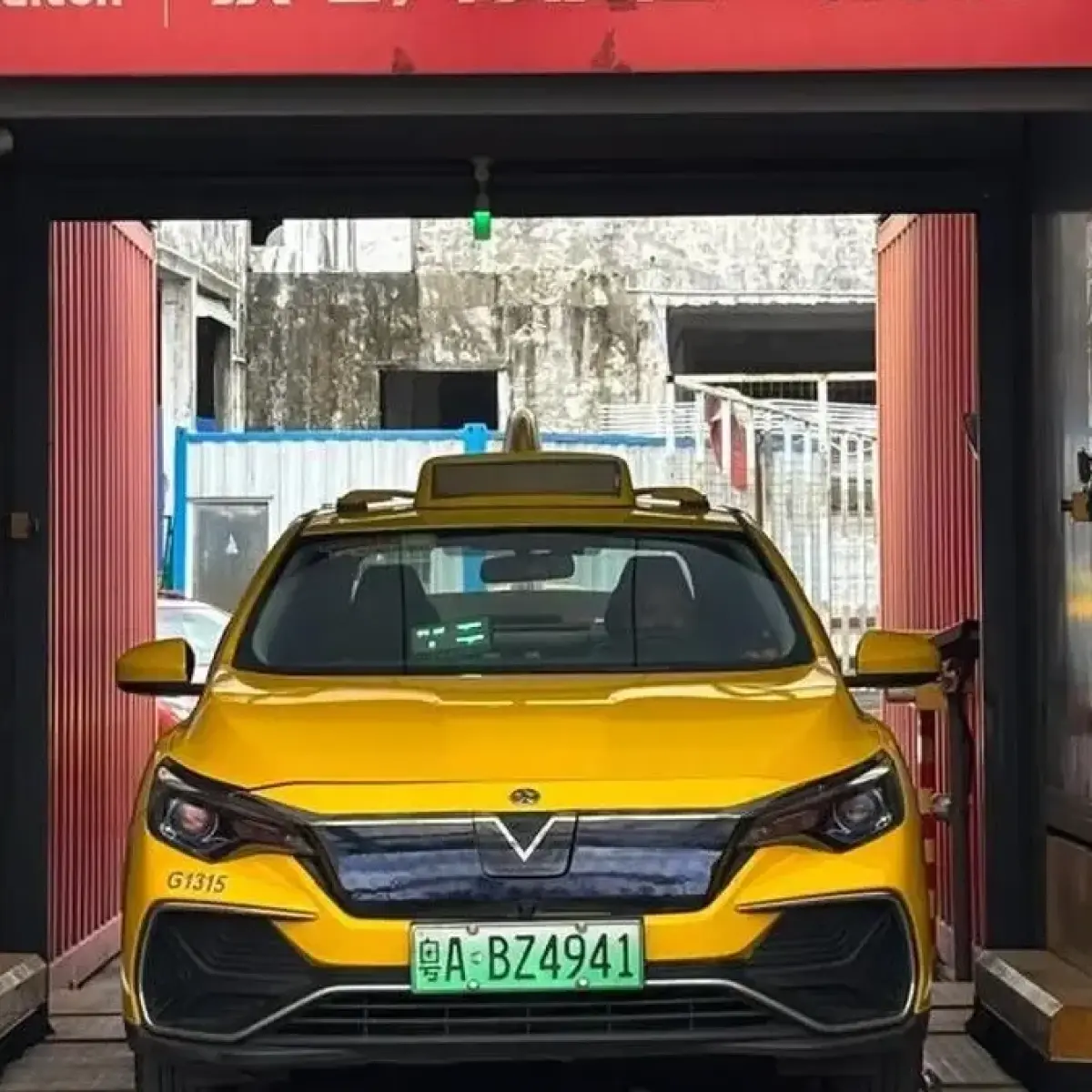 Aulton Stasiun Penggantian swab baterai di Guangzhou, China. Foto: M Luthfi Andika/detik.com