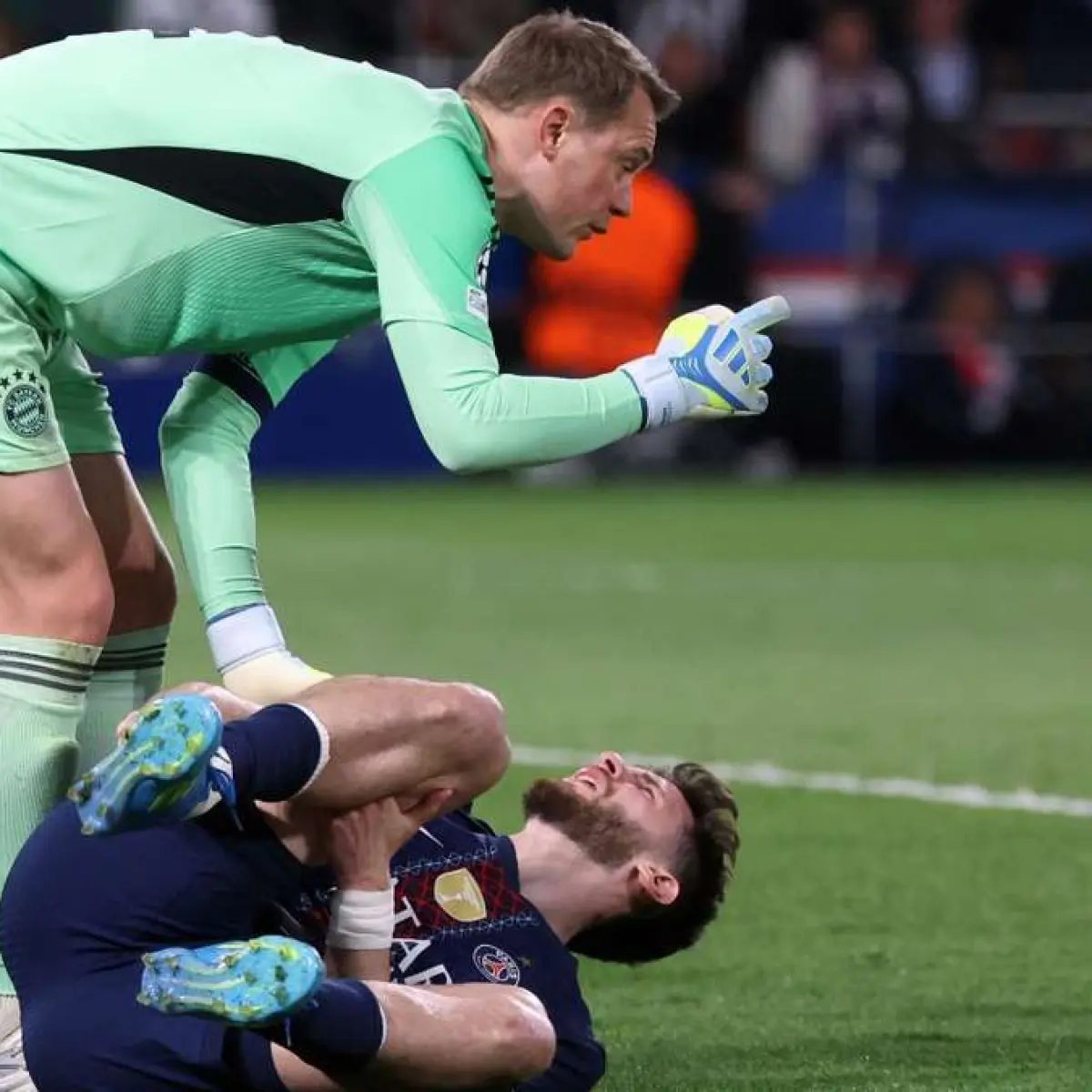 Statistik Mengejutkan: Manuel Neuer Tanpa Penyelamatan Saat Bayern Munich Takluk dari PSG di Liga Champions