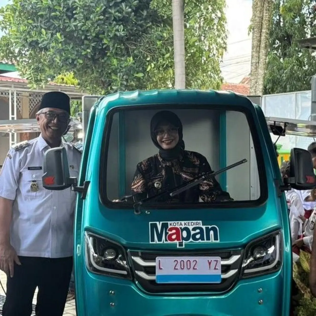 Wali Kota Kediri Vinanda Prameswati luncurkan 3 mobil literasi keliling/Foto: Andhika Dwi/detikJatim