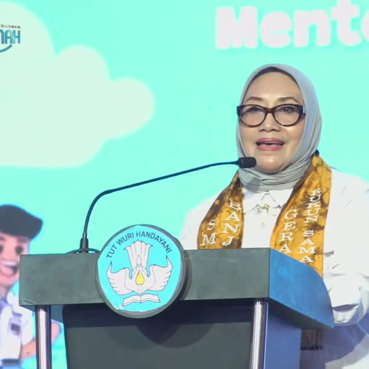 Menteri PPPA Arifah Fauzi Minta Maaf Publik Atas Usulan Kontroversial Pemindahan Gerbong KRL Wanita