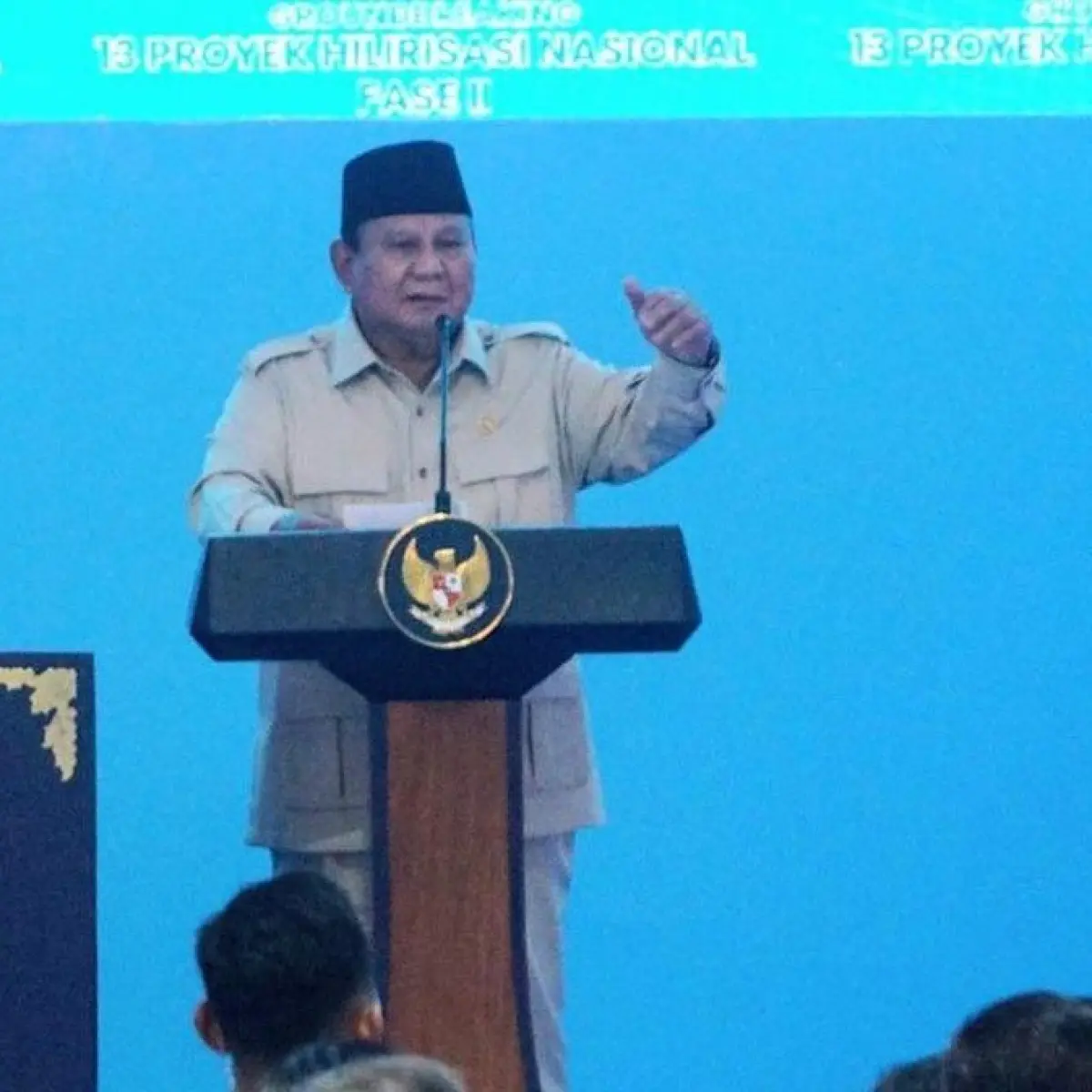Presiden Prabowo Subianto saat groundbreaking 13 proyek hilirisasi nasional tahap 2 di kompleks Kilang Pertamina Cilacap, Rabu. (29/4/2026).Foto: Anang Firmansyah/detikJateng