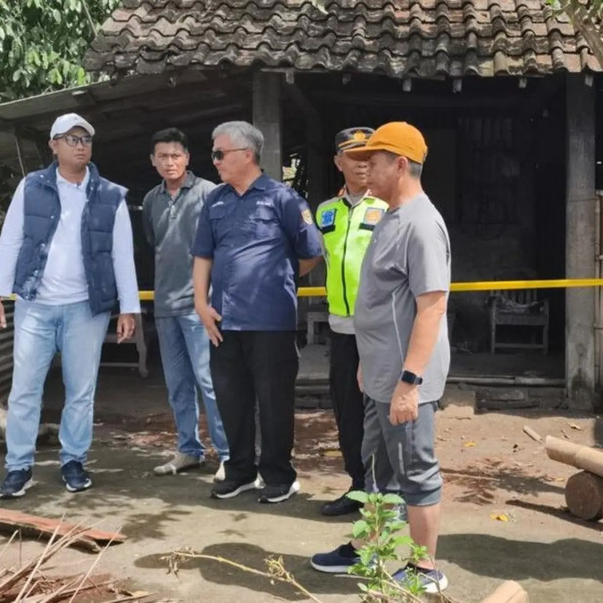 Dampak Kerusakan Tanggul Sungai Dengkeng Klaten: Akses Antar-Kecamatan Lumpuh Total Akibat Banjir