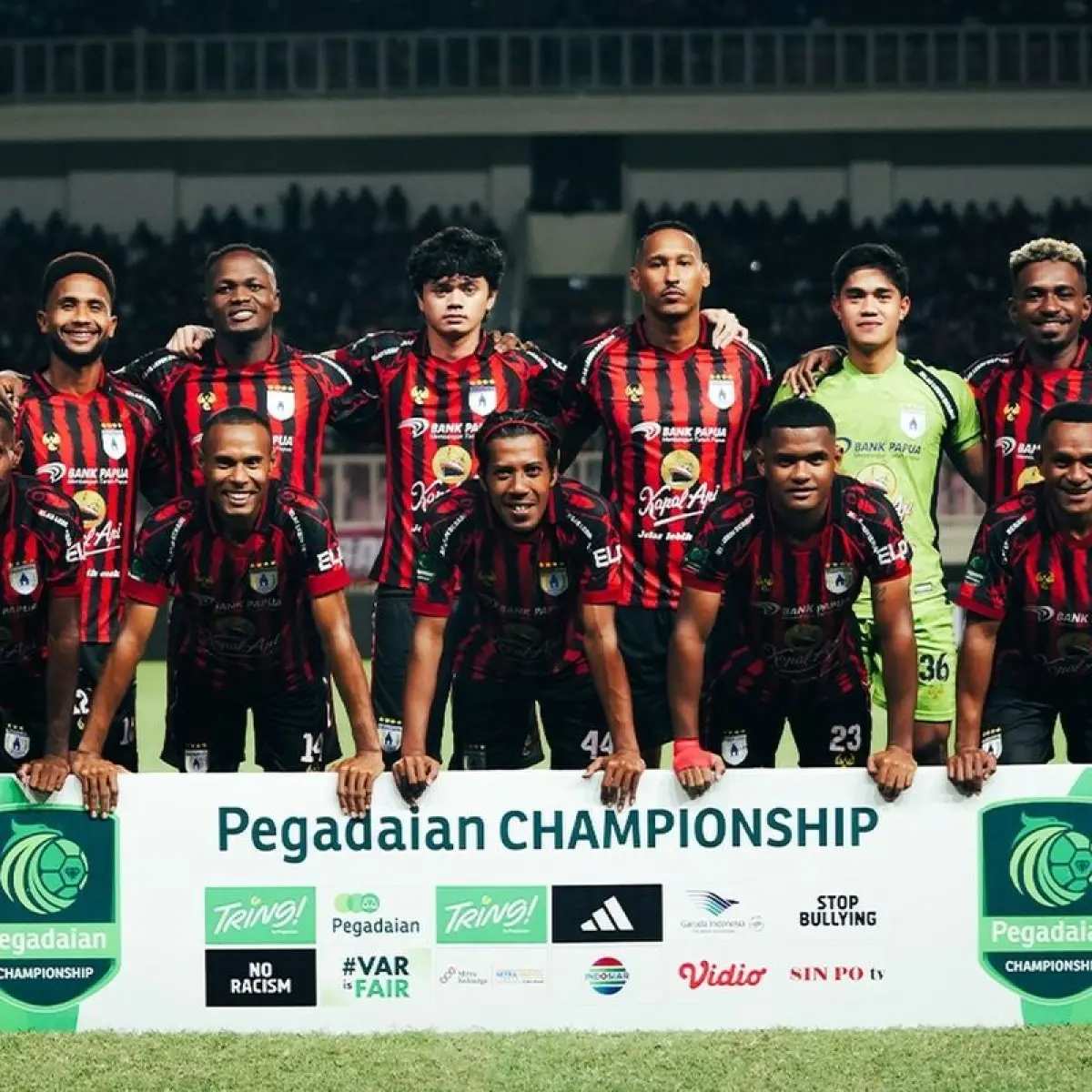 Persaingan Sengit PSS Sleman dan Persipura Jayapura Menuju Kasta Tertinggi Liga 1
