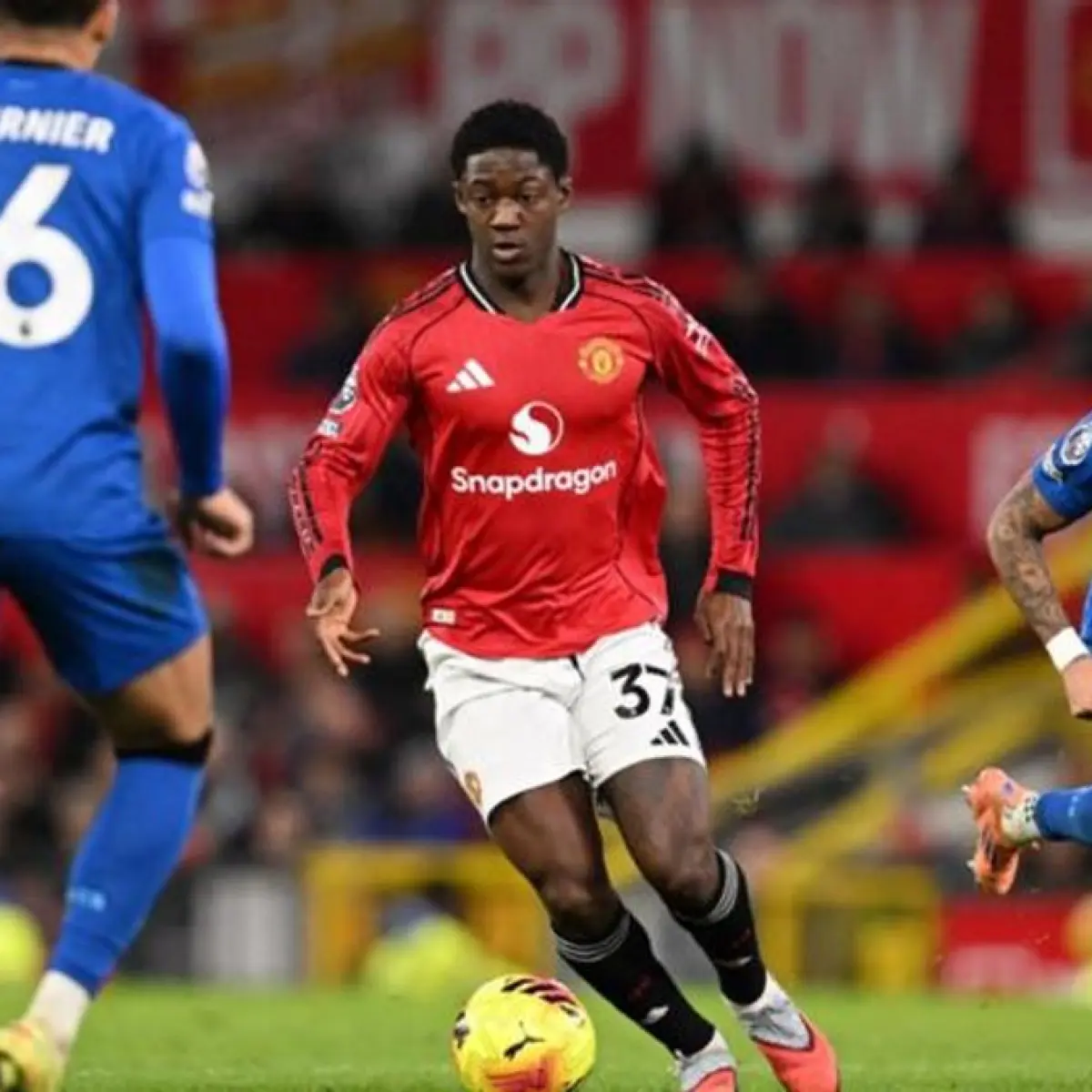 Komitmen Jangka Panjang Kobbie Mainoo di Manchester United: Resmi Bertahan Hingga 2031