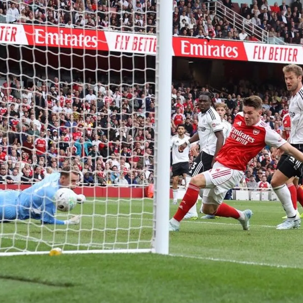 Dominasi Arsenal di Paruh Pertama: Tiga Gol Tanpa Balas Kunci Keunggulan atas Fulham