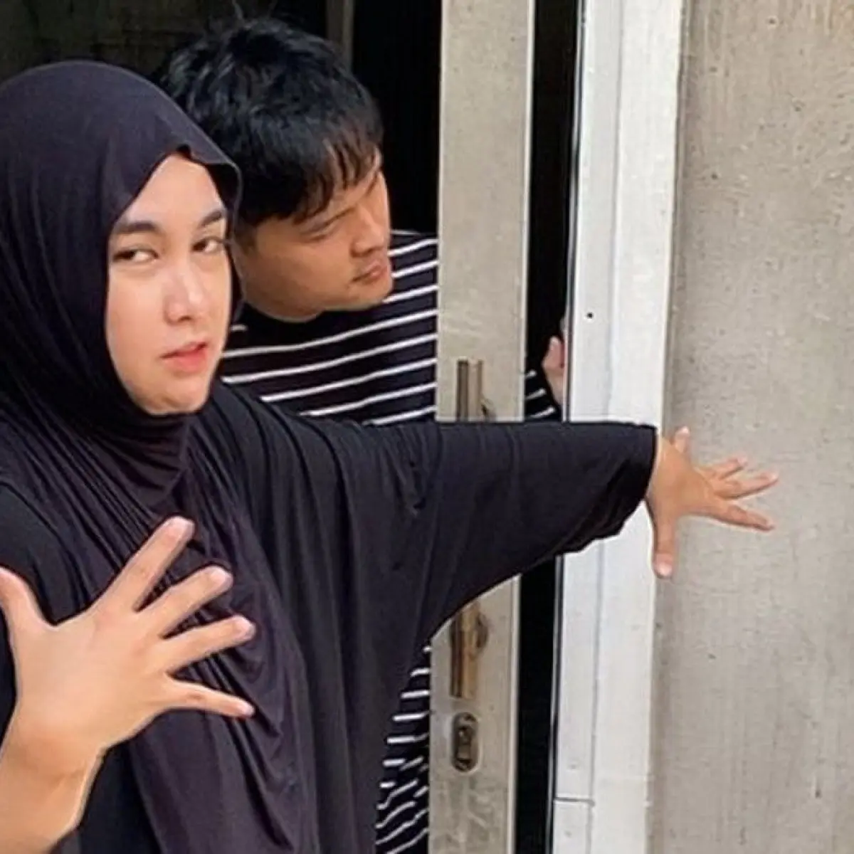 Kebakaran Hebat Melanda Hunian Anisa Rahma, Dugaan Awal Fokus pada Kebocoran Tabung Gas LPG