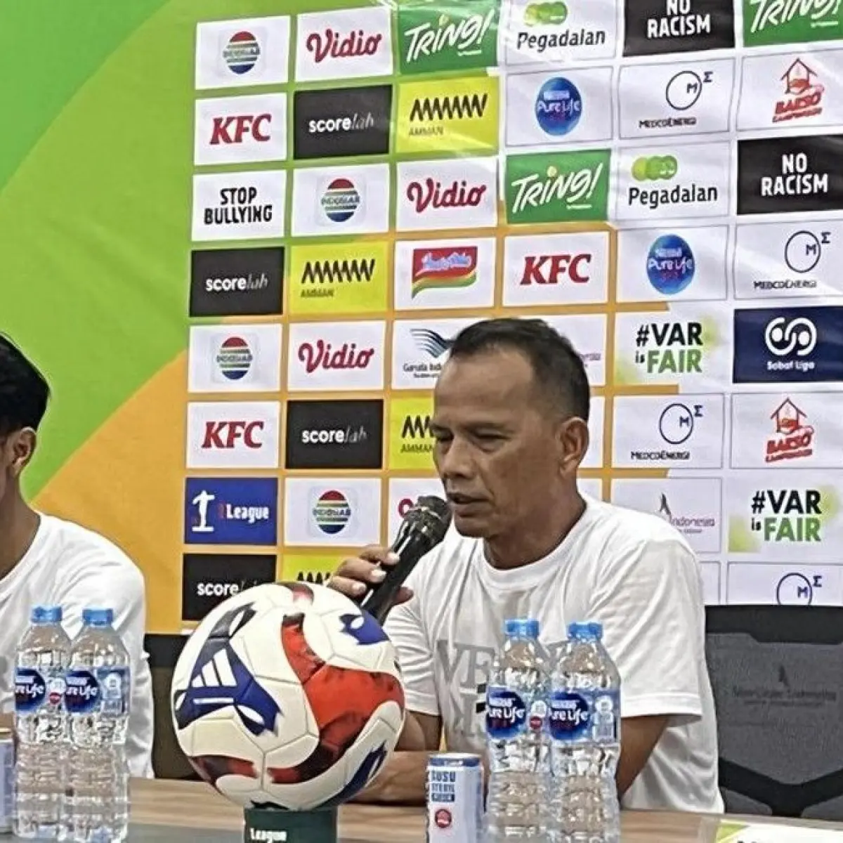 Elang Jawa Mengaum: PSS Sleman Pastikan Tiket Liga 1 Setelah Kalahkan PSIS Semarang 3-0