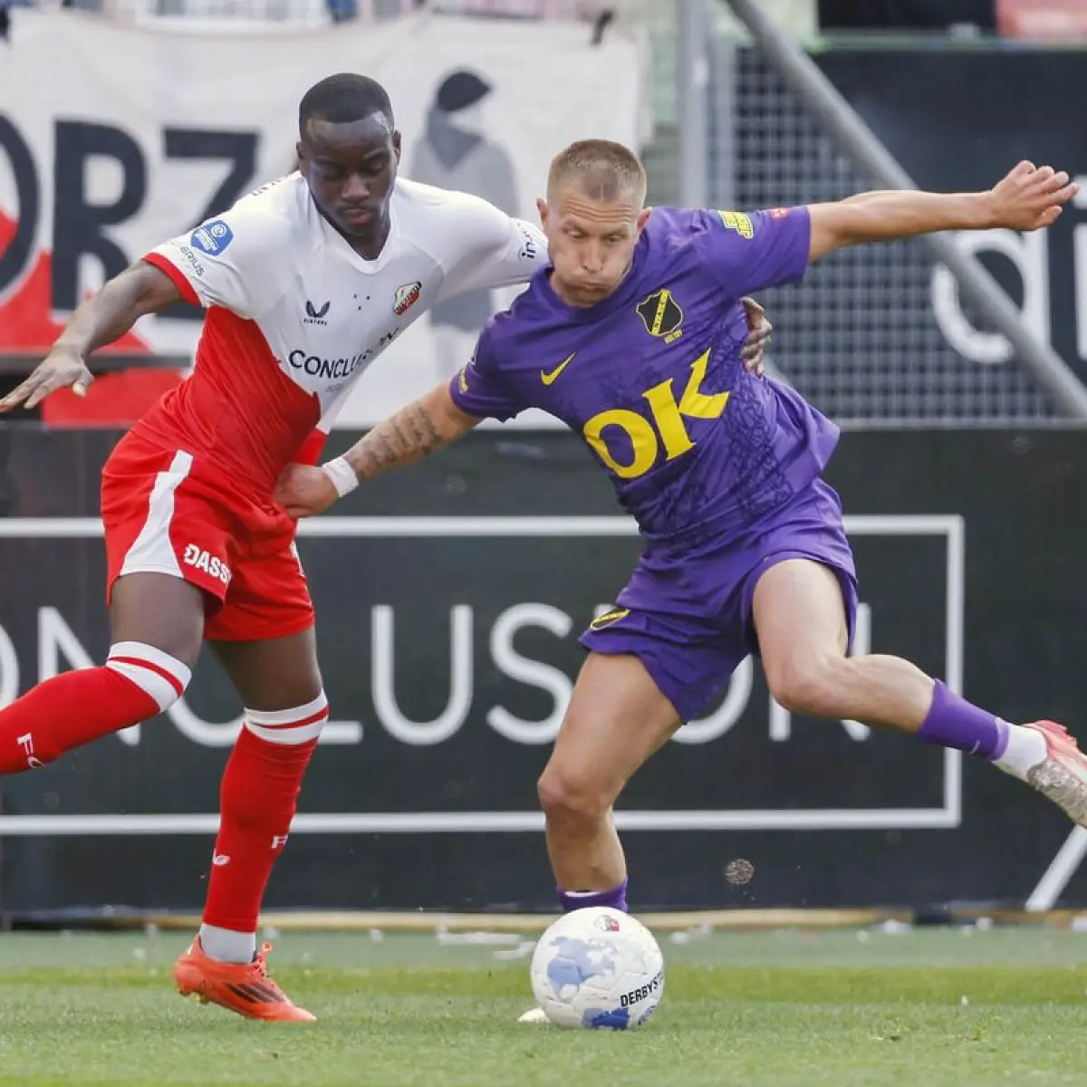 Drama Kartu Merah Warnai Kekalahan NAC Breda di Kandang FC Utrecht, Ancaman Degradasi Kian Nyata