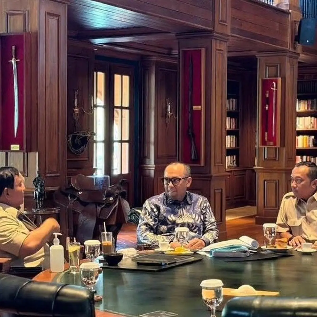 Evaluasi Keuangan Negara: Presiden Prabowo Tekankan Akuntabilitas Dana Publik Bersama Pimpinan PPATK