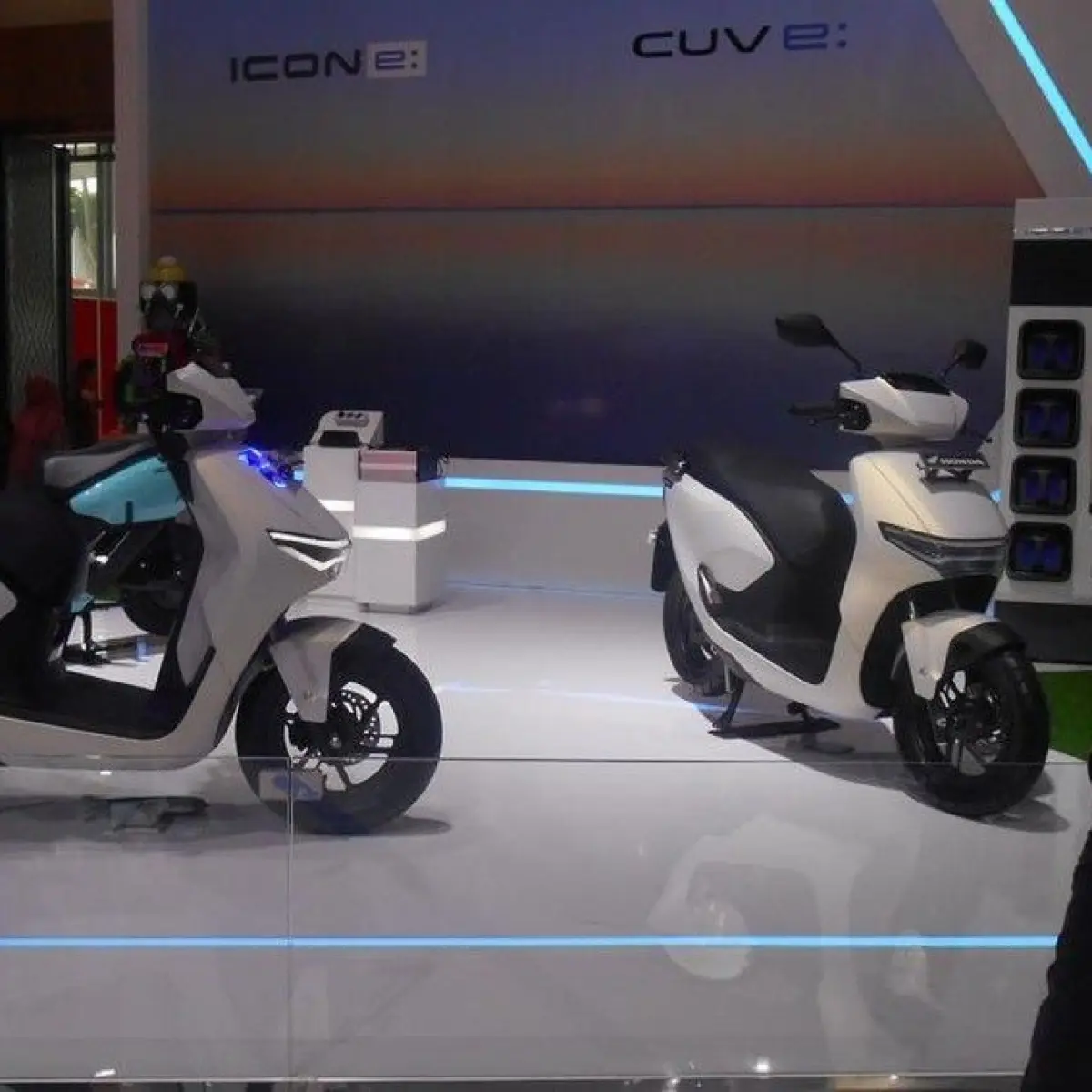 Gebrakan Harga Motor Listrik Honda: Diskon Fantastis untuk CUV e: dan ICON e: di Bulan Mei