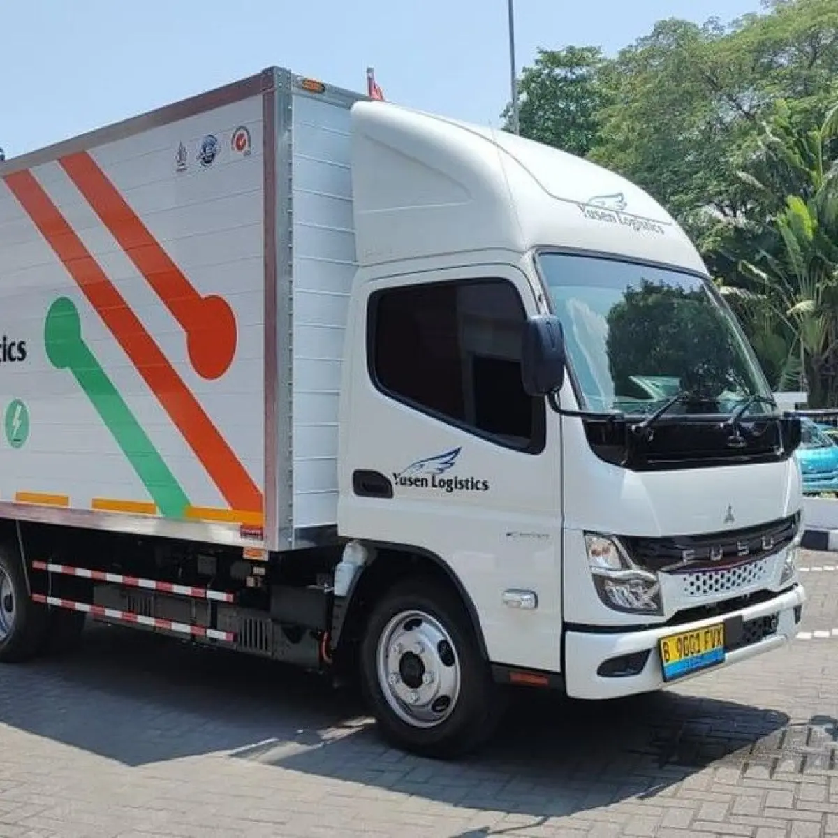 Fuso eCanter Kini Tersedia untuk Industri Melalui Skema Sewa Operasional, Permudah Adopsi Truk Listrik di Indonesia