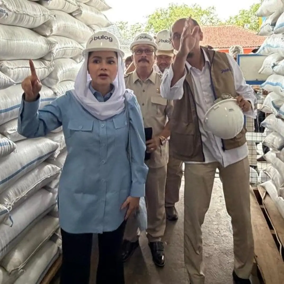 Novita Wijayanti Pastikan Ketahanan Pangan Nasional Aman Pasca Tinjauan Gudang Bulog Cilacap