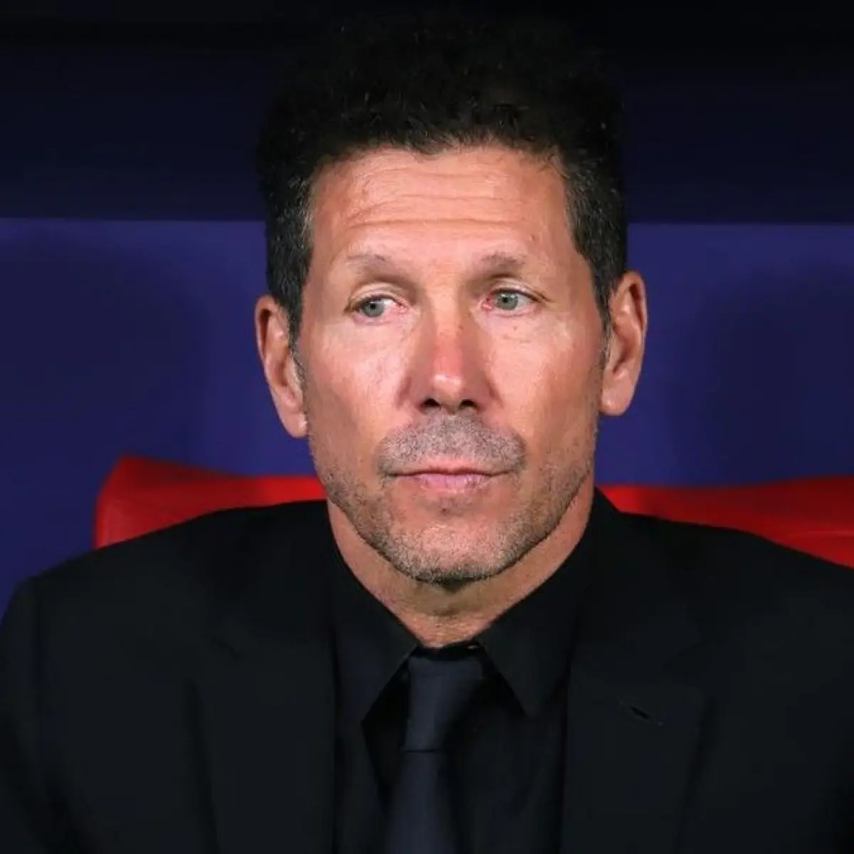 Diego Simeone Ungkap Alasan Teknis dan Biaya di Balik Keputusan Ganti Hotel Atletico Madrid di London