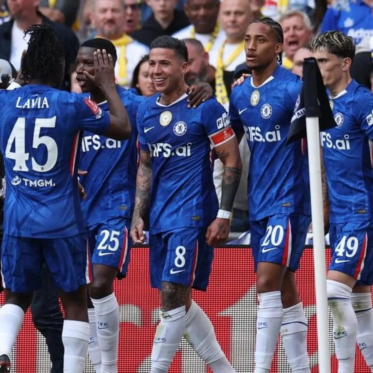 Bintang Liverpool Ini Usulkan Dua Eks Pemain Chelsea untuk Gantikan Posisi Manajer The Blues Musim Depan