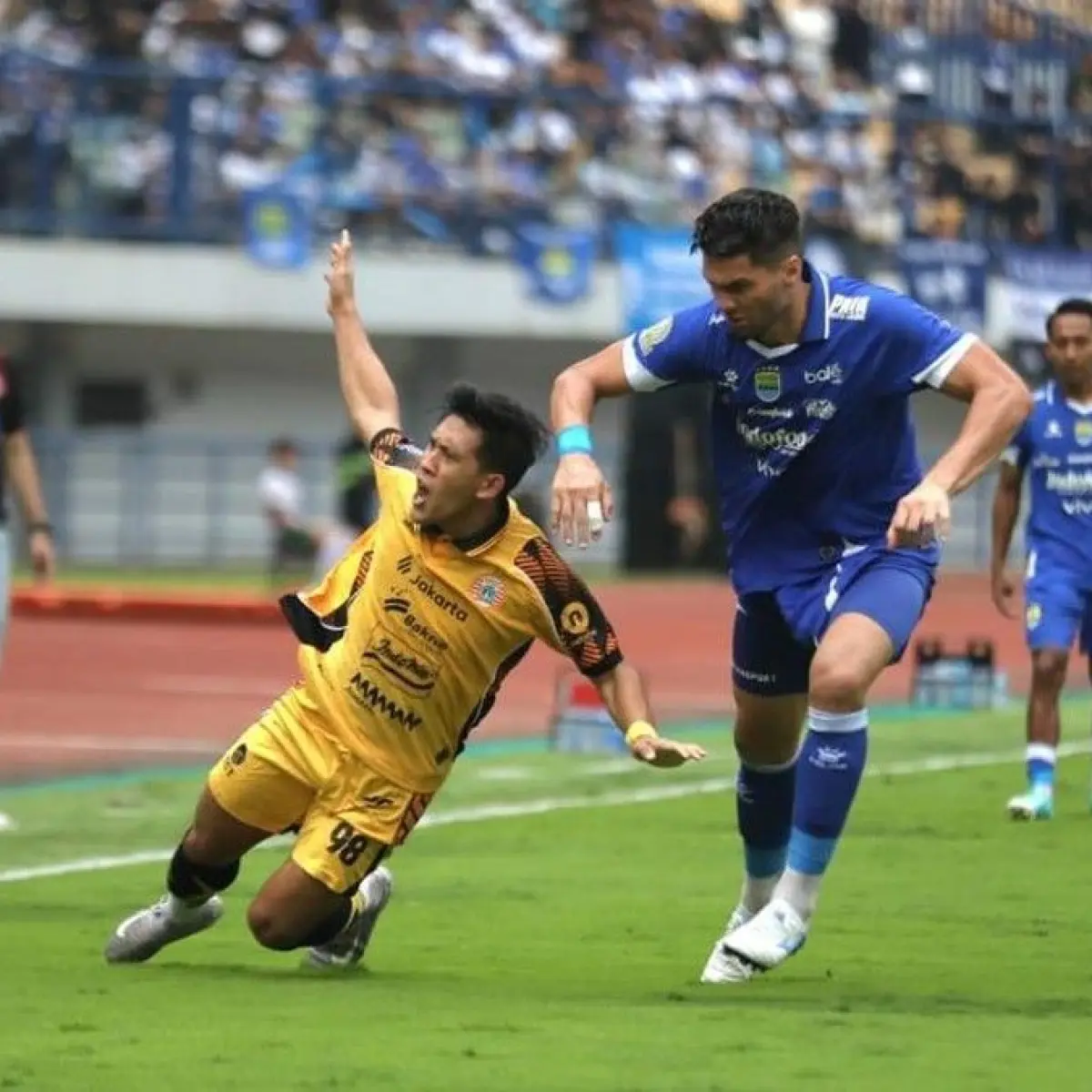 Derbi Klasik Persija vs Persib Dipindah ke Samarinda Akibat Kendala Izin Keamanan di Ibu Kota