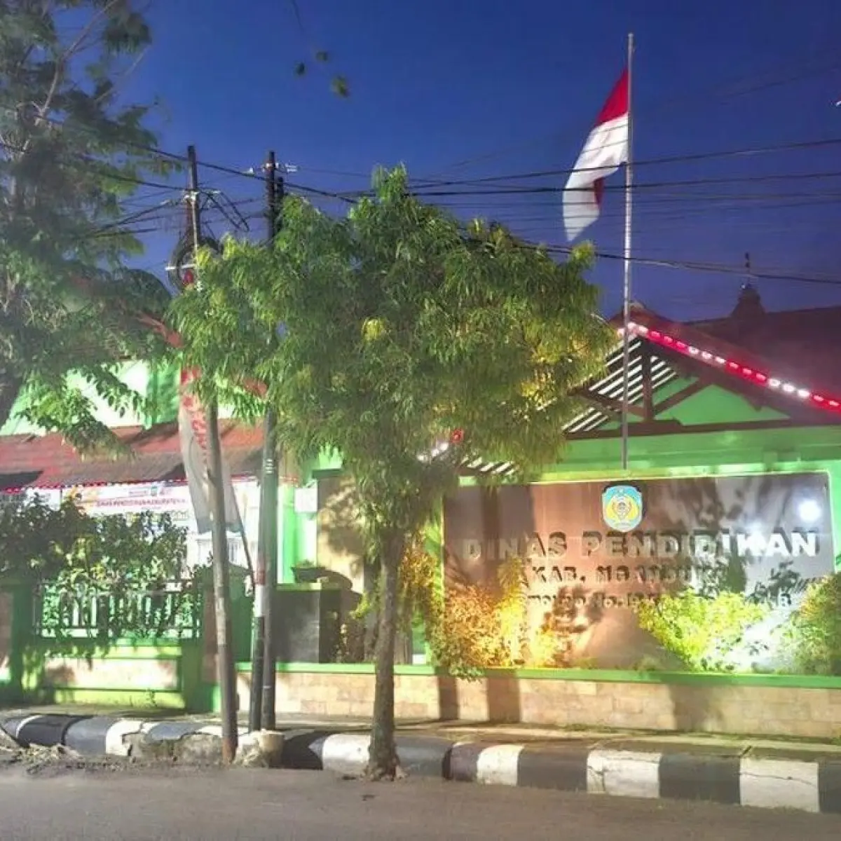 Kantor Dinas Pendidikan Nganjuk (Foto: Bakrie/detikJatim)