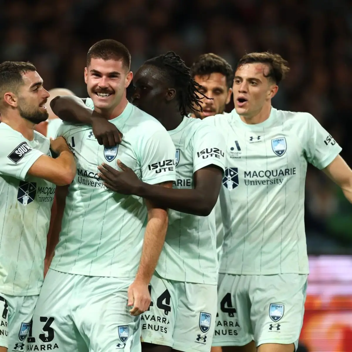 Patrick Kisnorbo Tekankan Fokus Internal Sydney FC Jelang Duel Semifinal Krusial Kontra Newcastle Jets