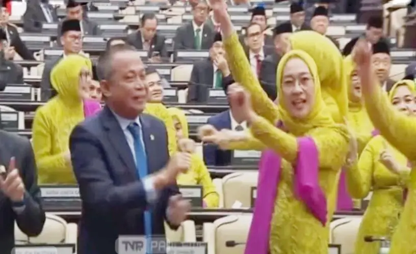 Joget Anggia Erma Rini di Sidang MPR, CBA: Santri Kurang Pantas Begitu!