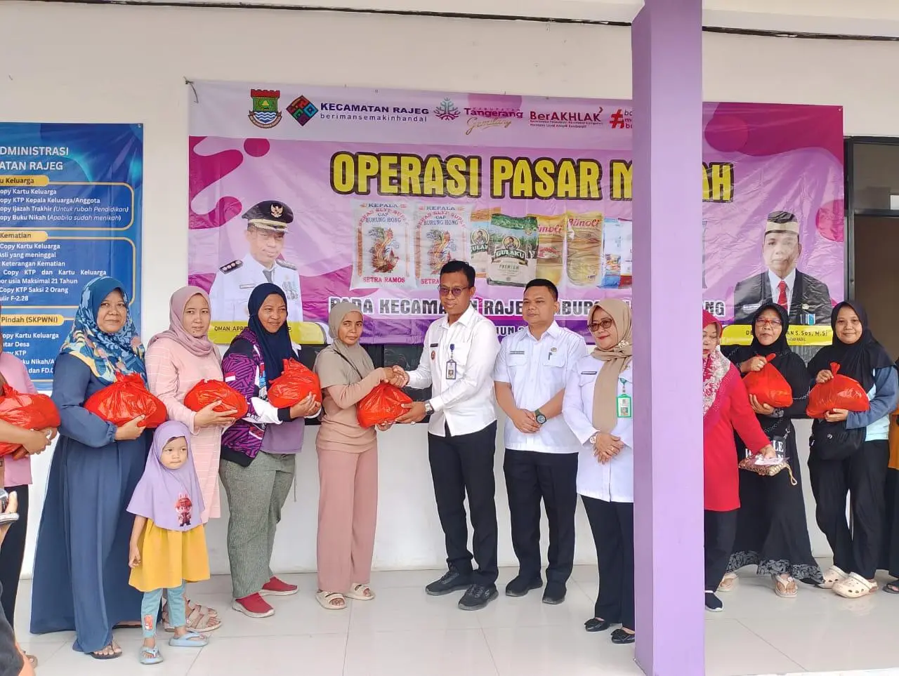 Kecamatan Rajeg Gelar Operasi Pasar Murah Sebanyak 2.950 Paket Sembako