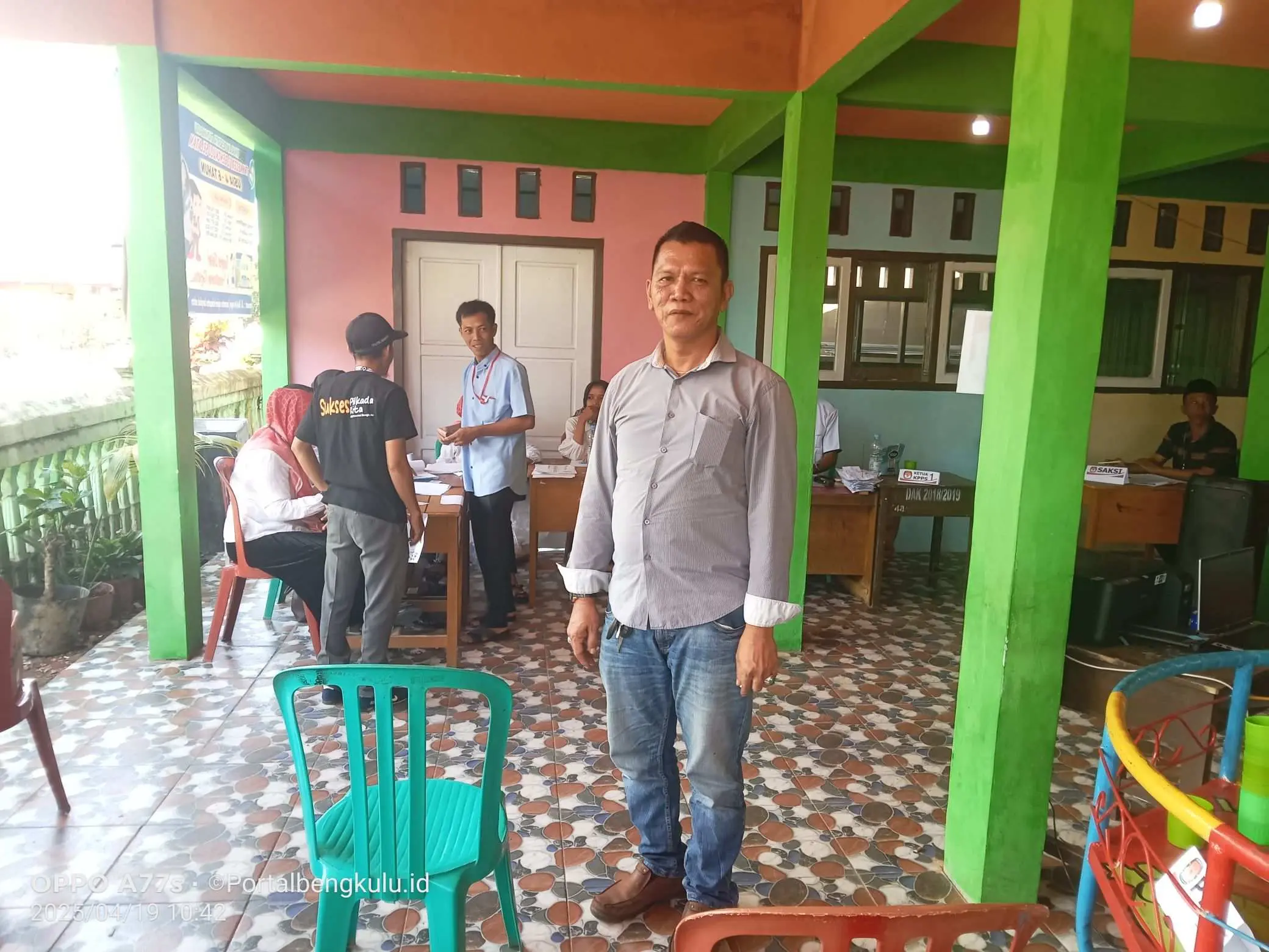 Camat Seginim Pantau TPS di Wilayahnya