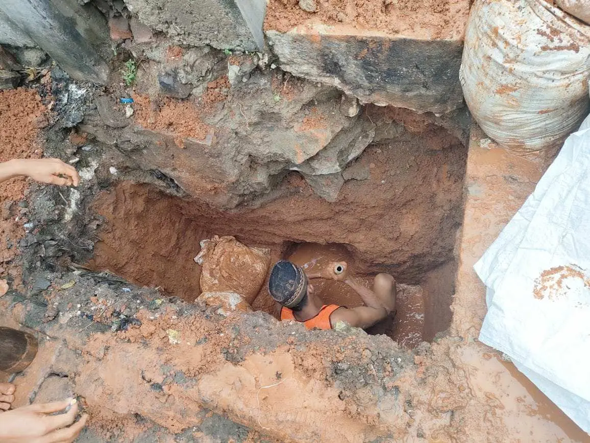 Galian Kabel Telkom Apjatel, Bikin Geram, Rugikan Warga dan Pengguna Jalan