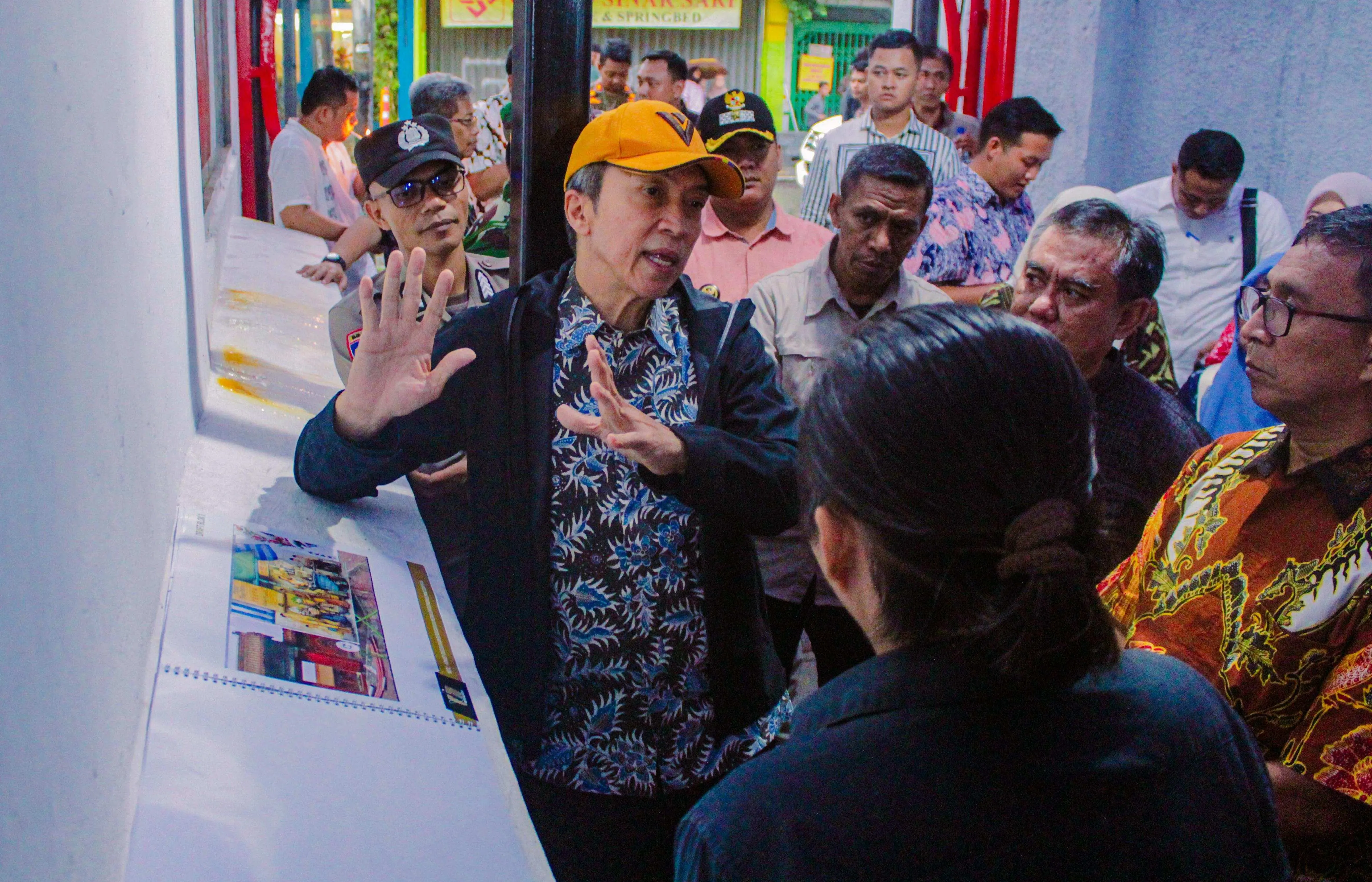 Dedie Rachim Tinjau Penataan Gang Roda 4 Sebagai Destinasi Kuliner