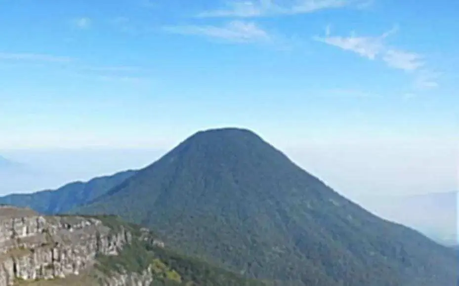 Gunung Gede Terjadi Puluhan Kali Gempa Vulkanik, Warga Minta Pemkab Bogor Gelar Simulasi