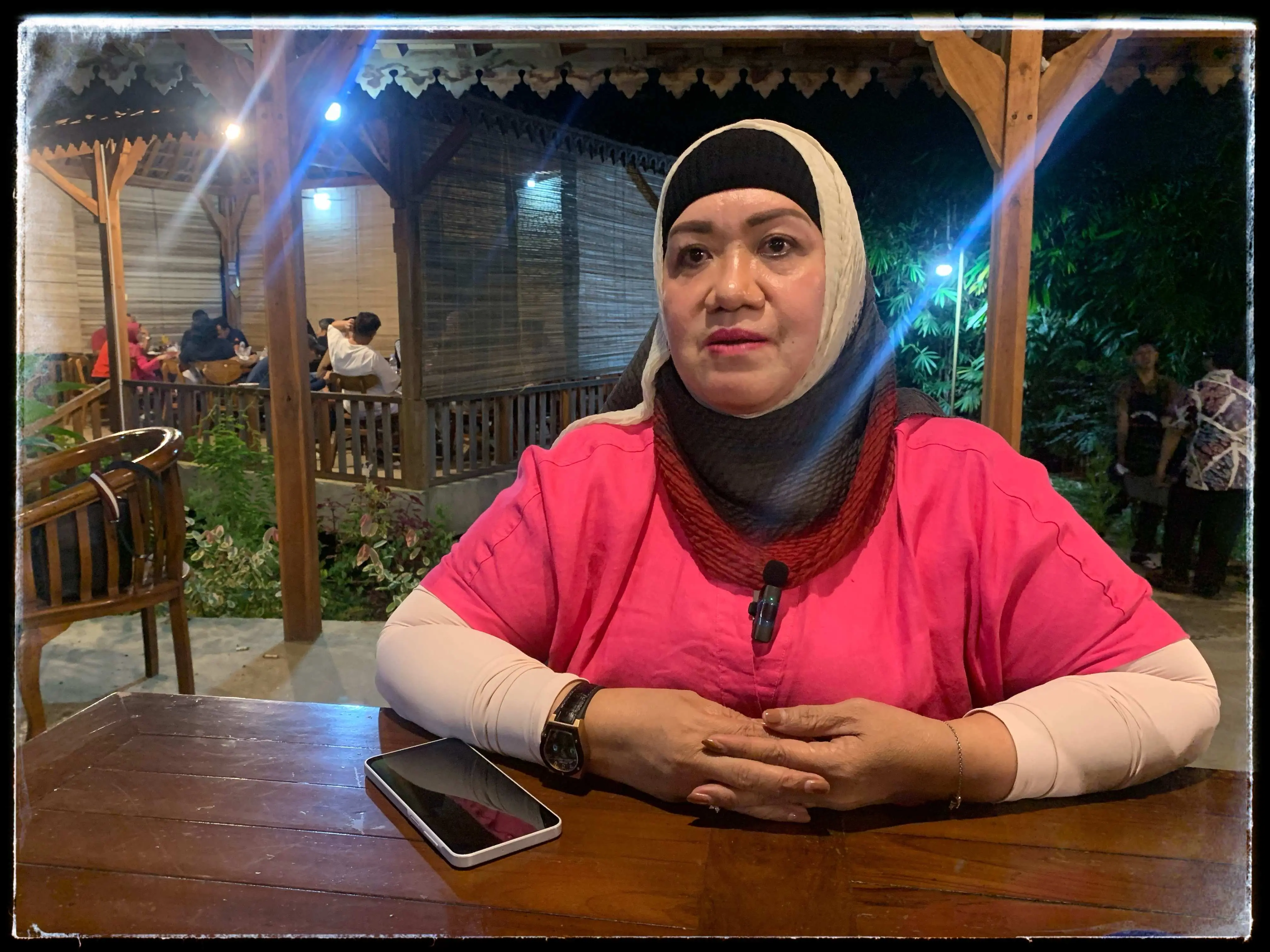 Iwan Sumule dan Bank Mandiri Dituntut Arny Ternatani Karena Ini