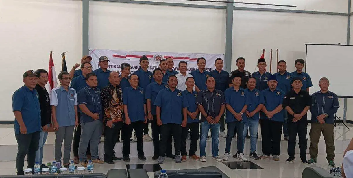 Rian Nopandra Lantik Pengurus PWI Kabupaten Serang Periode 2024-2027