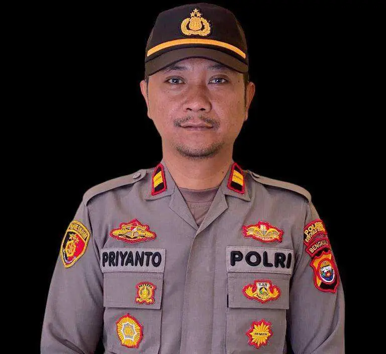 Kapolsek Seginim Tingkatkan Pengamanan dan Himbau Masyarakat Jelang Natal dan Tahun Baru 2025