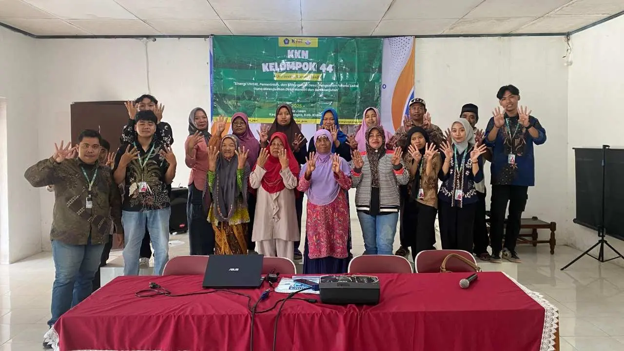 Mahasiswa UNISRI Adakan Sosialisasi Literasi Keuangan untuk UMKM di Desa Jiwan