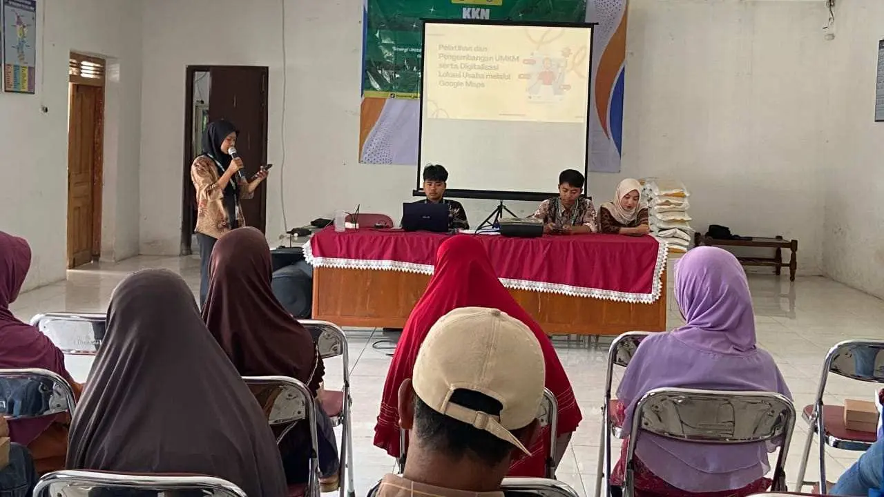 Mahasiswa KKN UNISRI Gelar Sosialisasi Pelatihan, Pengembangan UMKM Serta Digitalisasi Lokasi Usaha Melalui Google 