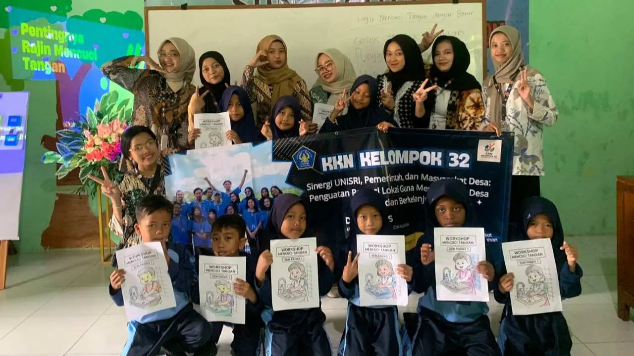 Mahasiswa KKN Unisri Adakan Mini Workshop Cuci Tangan dengan Sabun 