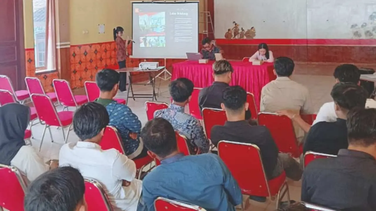 Mahasiswa KKN Unisri Laksanakan Kegiatan Seminar Bahaya menjadi Pekerja Migran Non Prosedural 