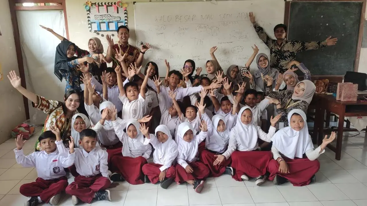 Mahasiswa KKN Unisri Gelar Sosialisasi Bullying: Ayo Berteman, Bukan Bermusuhan