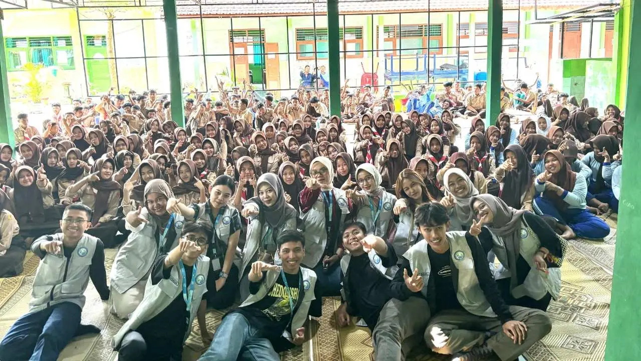 Kelompok 58 KKN Unisri Laksanakan Kegiatan Pengenalan literasi Keuangan dan Praktik Pengelolaan Uang Saku