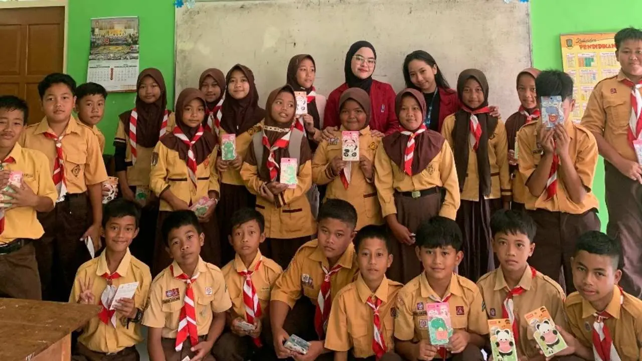 SDN 2 Kayumas Gelar Sosialisasi, Ayo Bijak Pakai Gadget! Bahaya Media Sosial untuk Anak SD