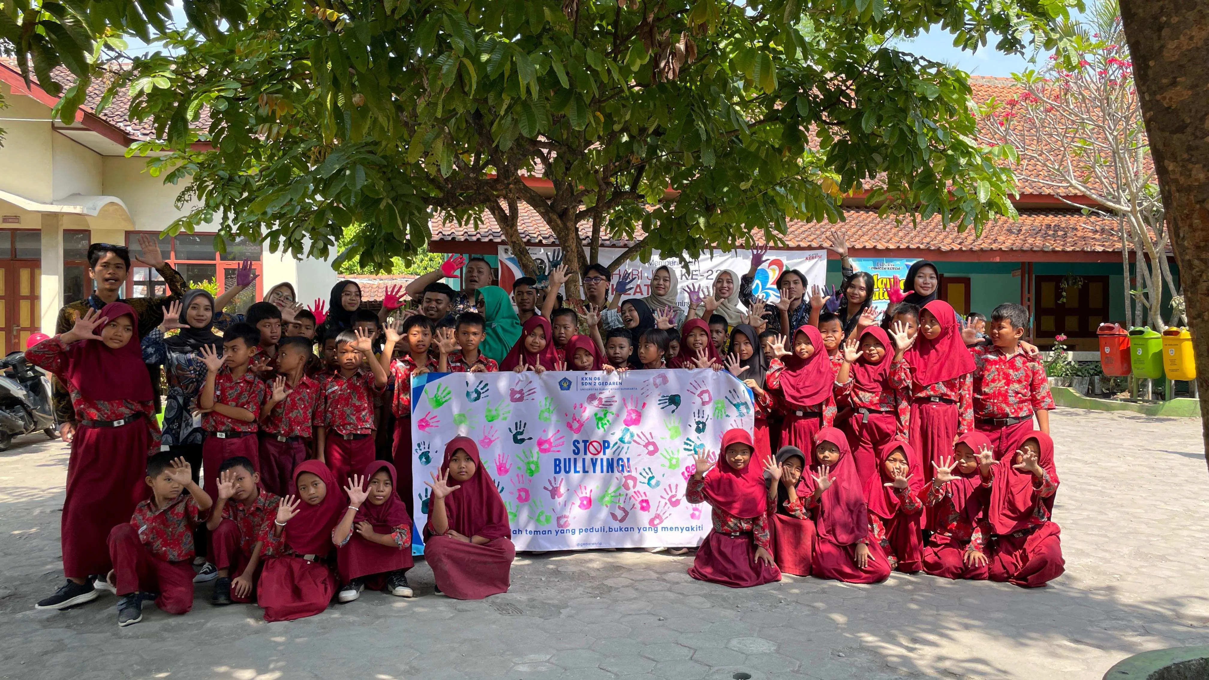 Cyberbullying: Ancaman di Era Digital, Edukasi Sadar Dunia Maya di SD Negeri 2 Gedaren