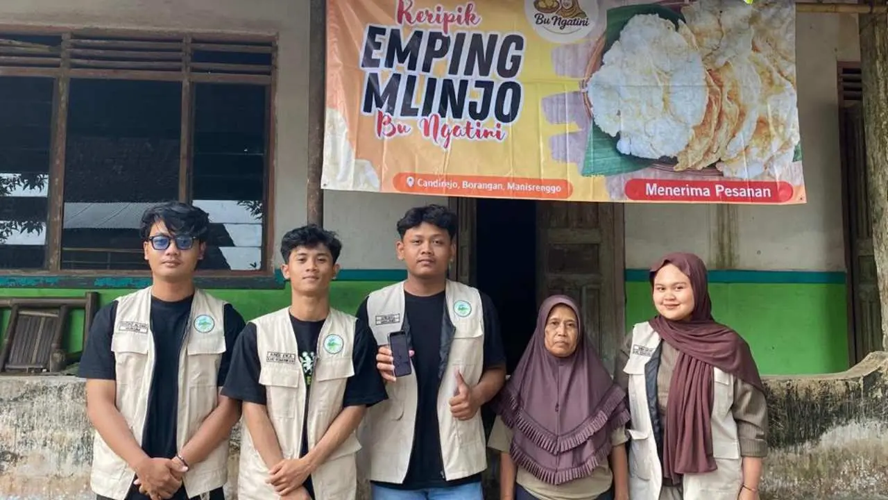 Identitas Digital UMKM Desa Borangan, Pembuatan Logo dan Kolaborasi Pembuatan Banner UMKM