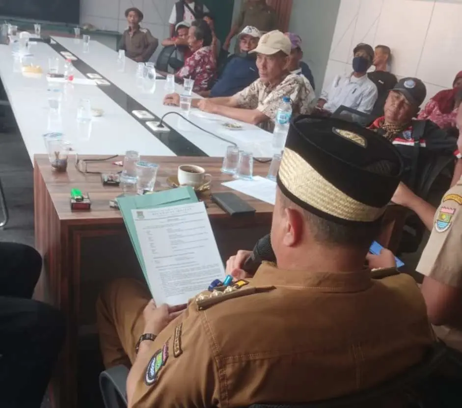 Pengangkutan Sampah di Desa Pisangan Jaya Berdasarkan Usulan Warga dan Hasil Musyawarah