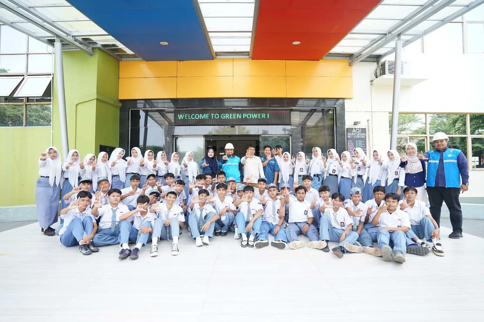 Semarak Memperingati Hari Pendidikan Nasional, PLN Indonesia Power UBP Banten 3 Lontar Terima Kunjungan Edukatif SMK Al-Falahiyah