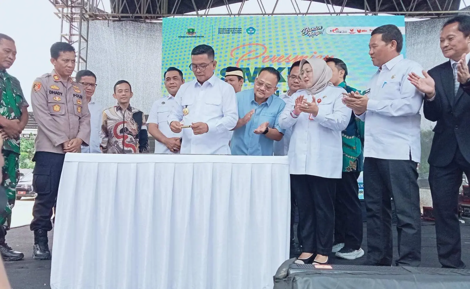 Gubernur Banten Resmikan Gedung Baru USB SMKN 15 Cisauk: Simbol Komitmen Pendidikan Berkualitas