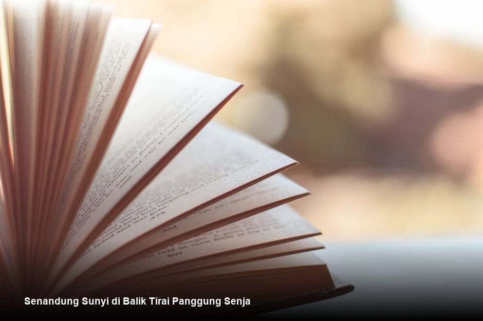 Senandung Sunyi di Balik Tirai Panggung Senja
