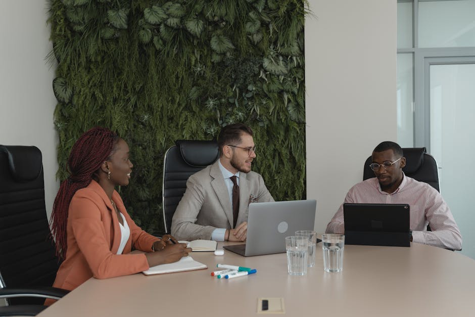 Kreativitas dan Digitalisasi: Mengubah Lanskap Karier di Masa Depan Kerja